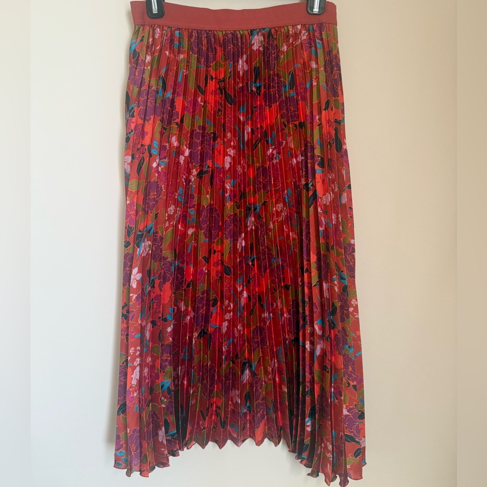 DR2 Floral Skirt